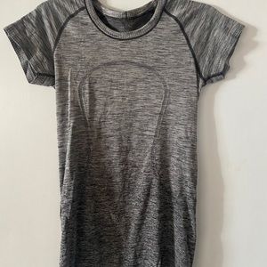 Lululemon short sleeve swiftly